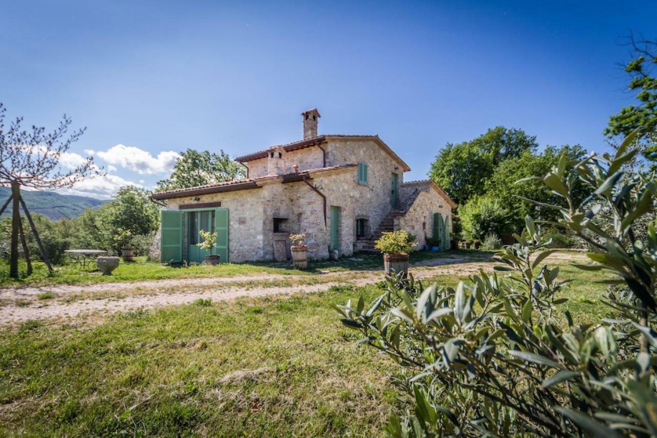 Villa Il Colle Sulla Flaminia Massa Martana Exterior foto
